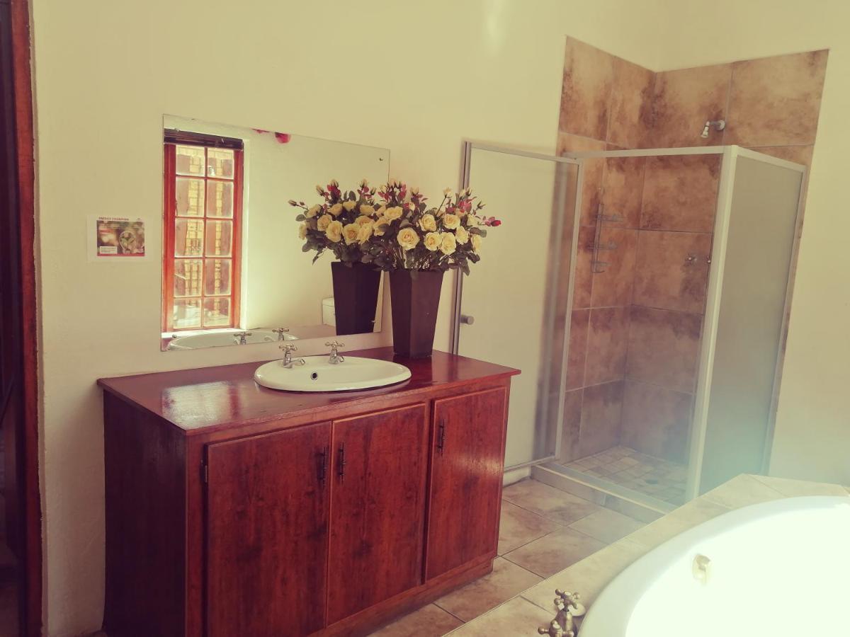 Kuruman Inn מראה חיצוני תמונה